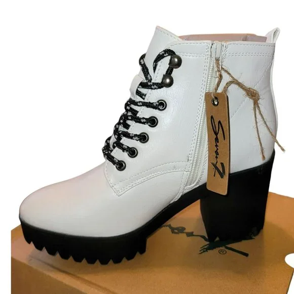Seven7 Flatiron Off-White Ankle Boot Platform Lace-up Womans Size 9 JJ3342 - Picture 1 of 11